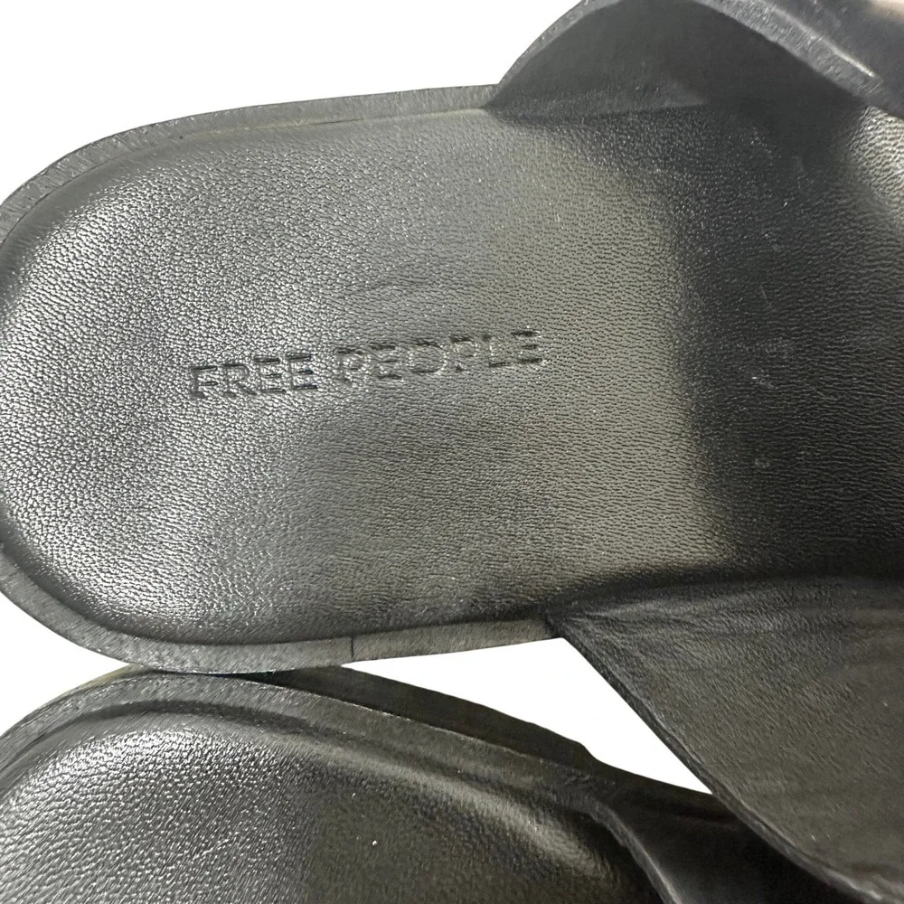 Free People Black Leather Toe‎ Loop Barcelona Buckle Slide Sandals Womens 6